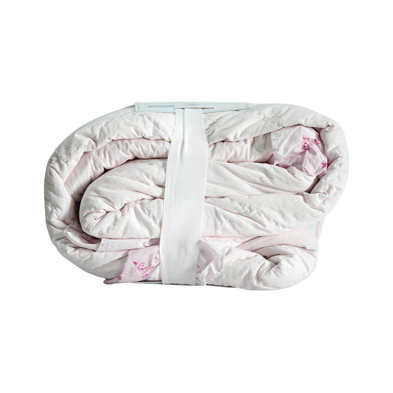 Cotton Quilt posuit pro puellis